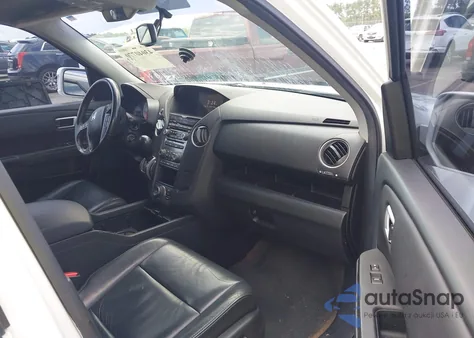 2013 Honda Pilot Touring z USA, uszkodzony, nr VIN 5FNYF3H96DB026311